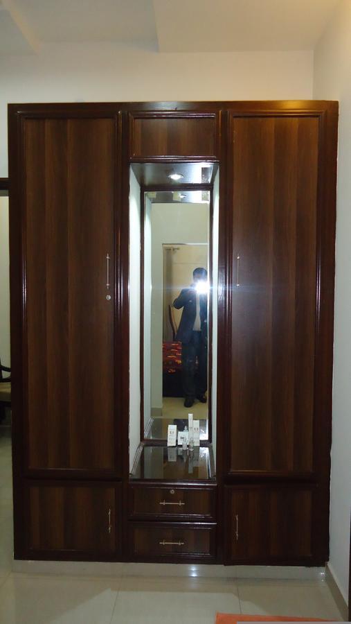 Midway Hotel & Restaurant Sadiqabad エクステリア 写真